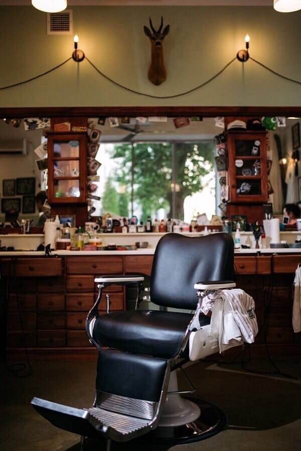 kolos barbershop